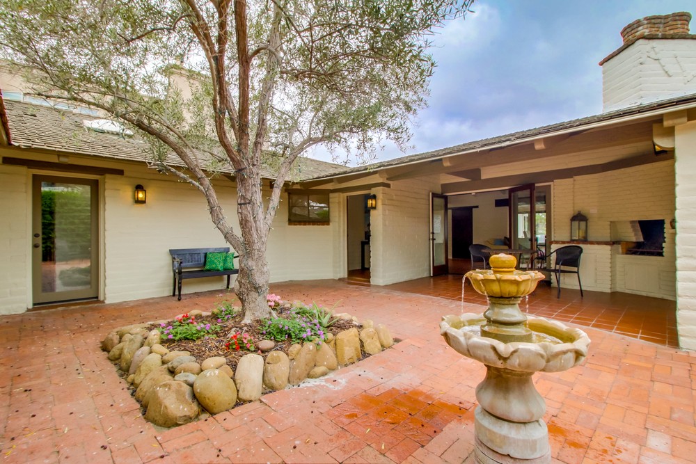 Virtual tour photo 9 of 95 for 4272 Altamirano Way
