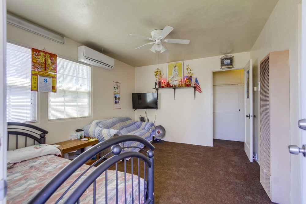 Virtual tour photo 17 of 41 for 4272 Chamoune Ave