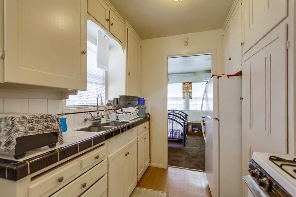 Virtual tour photo 23 of 41 for 4272 Chamoune Ave