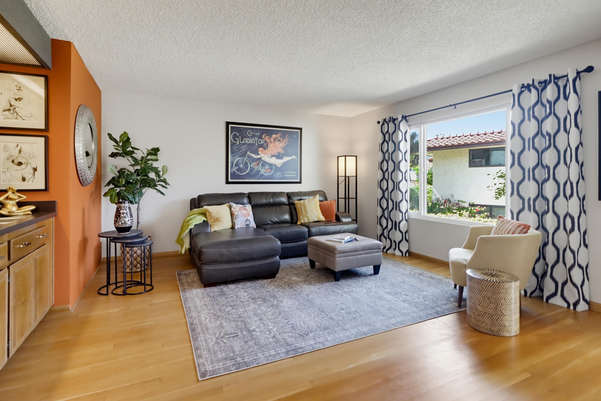 Virtual tour photo 9 of 39 for 4275 Asher St