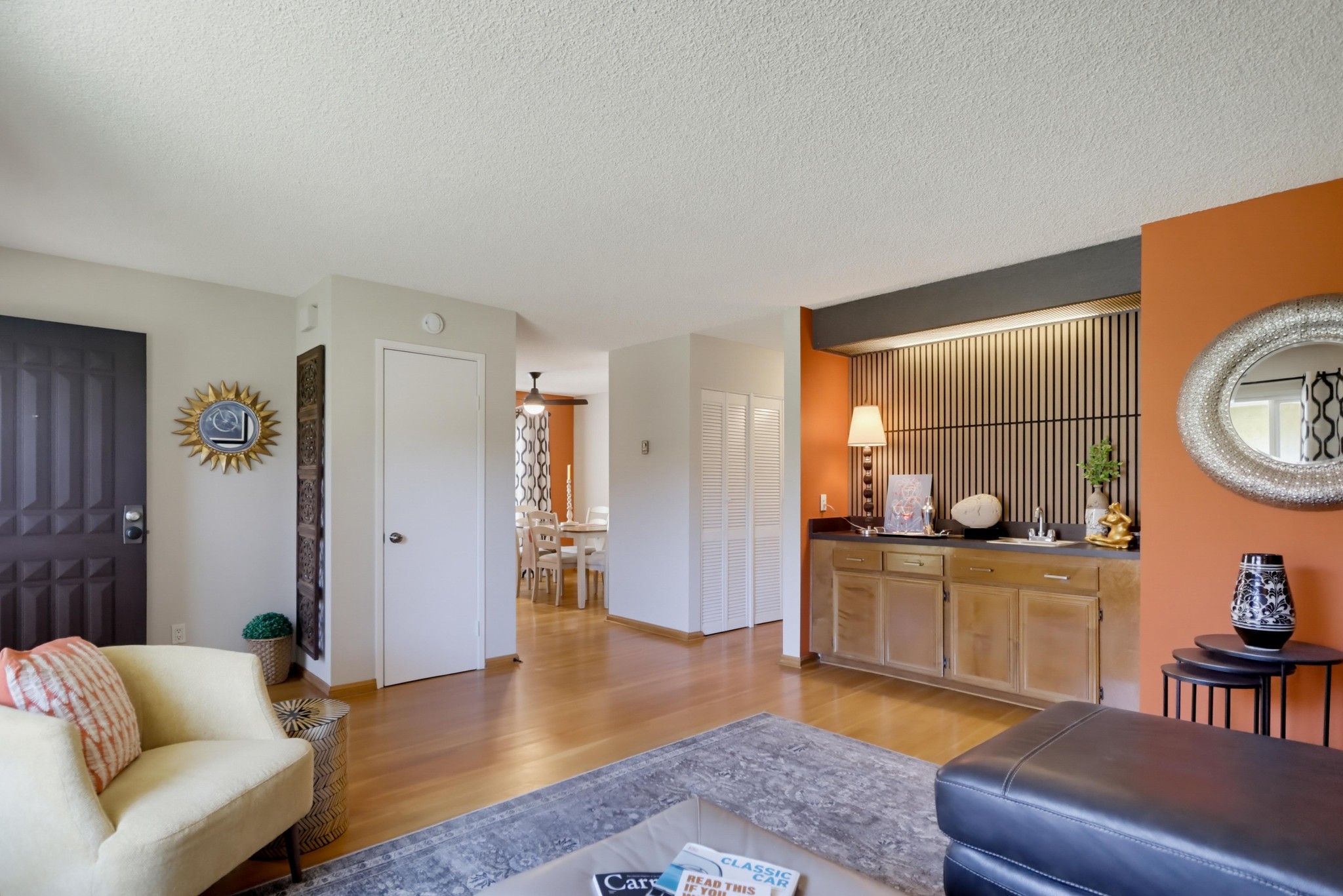Virtual tour photo 11 of 39 for 4275 Asher St
