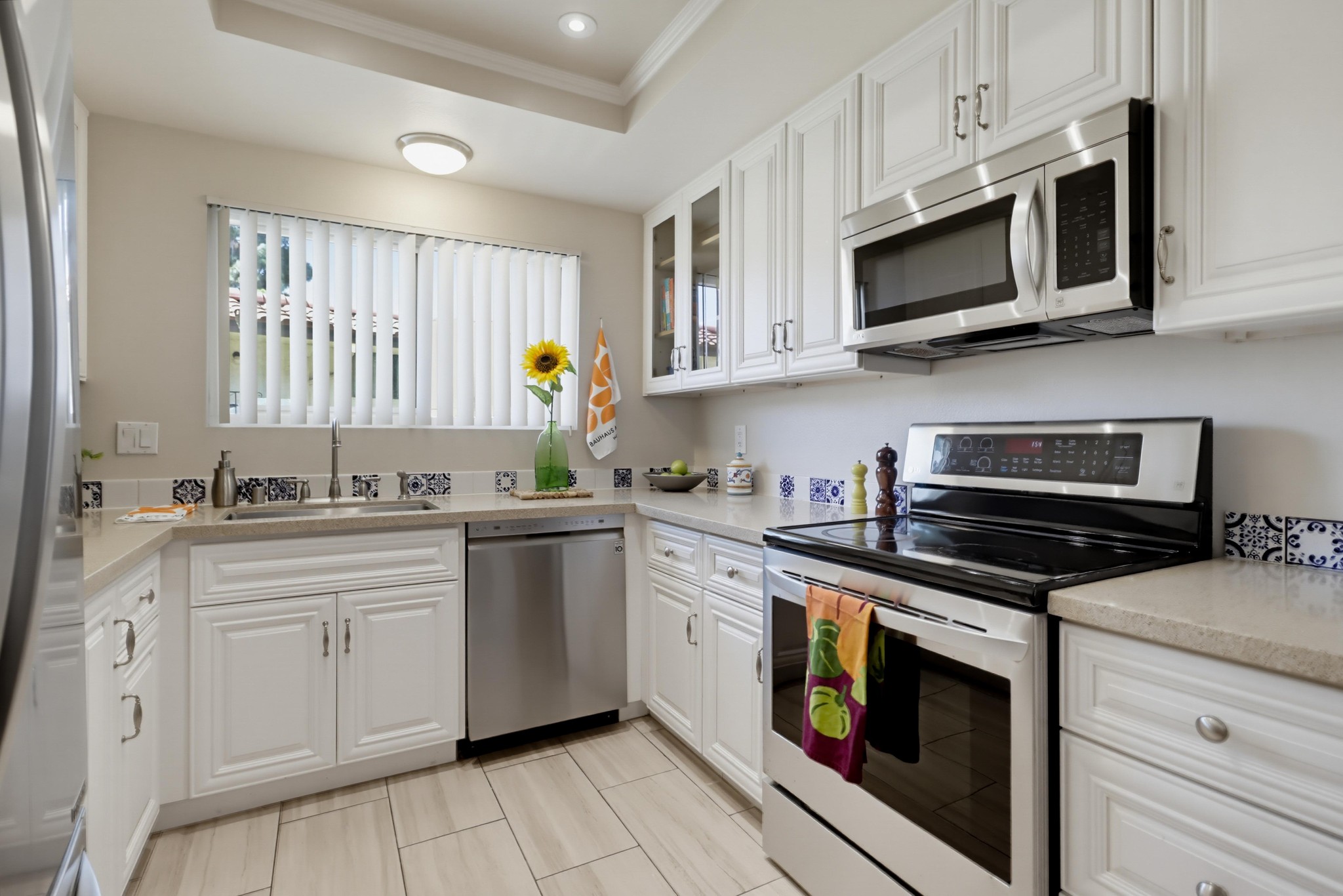 Virtual tour photo 15 of 39 for 4275 Asher St