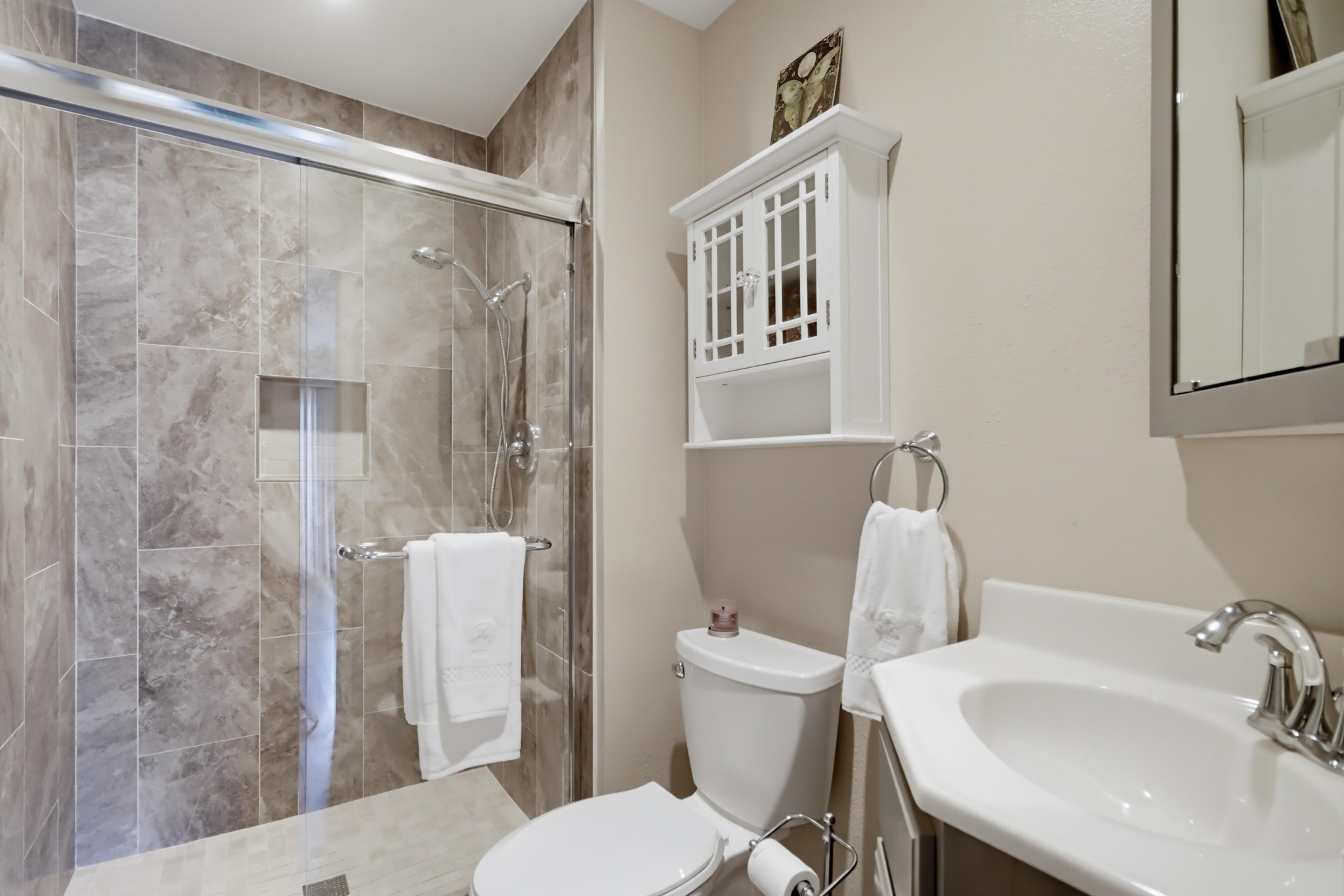 Virtual tour photo 25 of 39 for 4275 Asher St