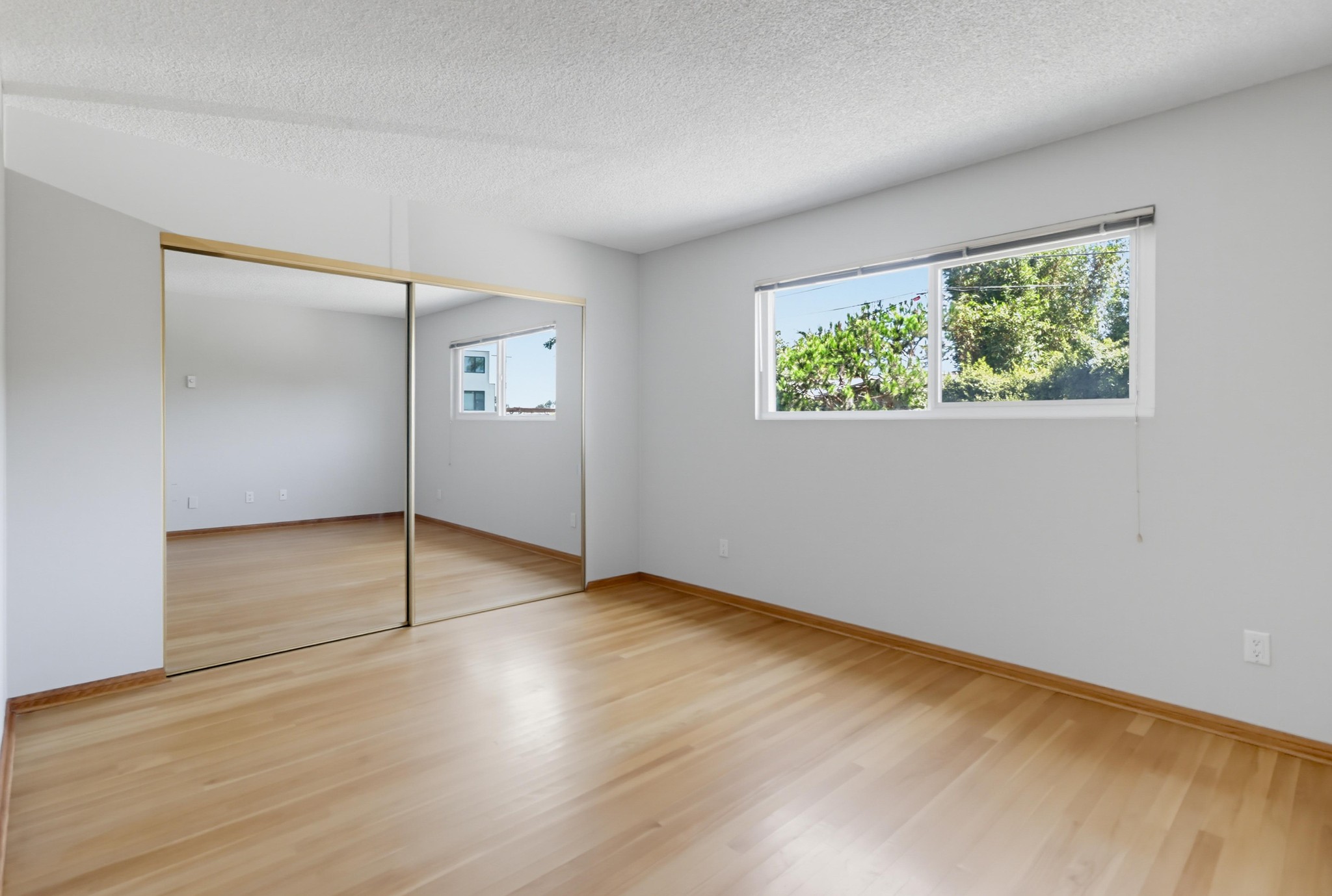 Virtual tour photo 31 of 39 for 4275 Asher St