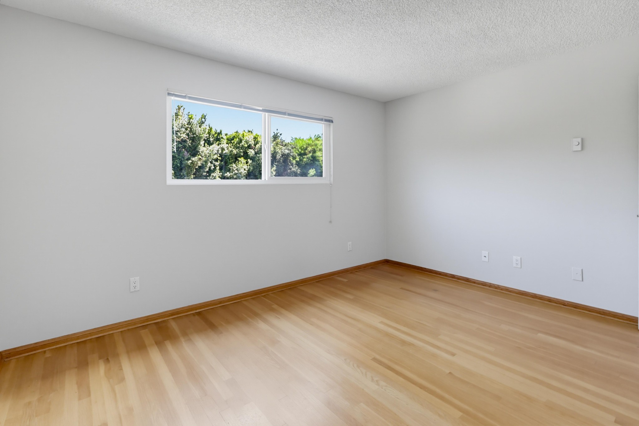 Virtual tour photo 32 of 39 for 4275 Asher St