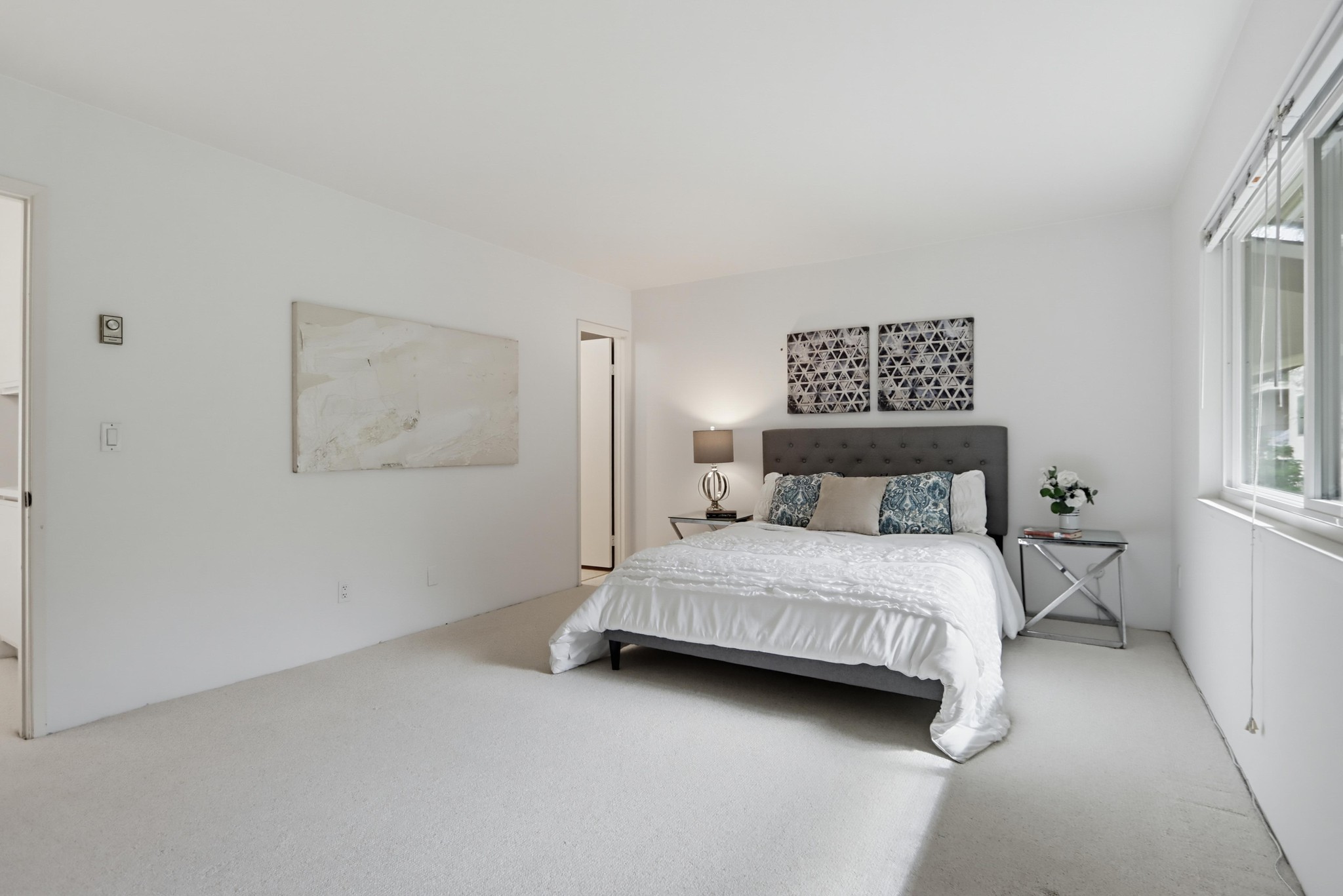 Virtual tour photo 32 of 46 for 4276 Fifth Ave