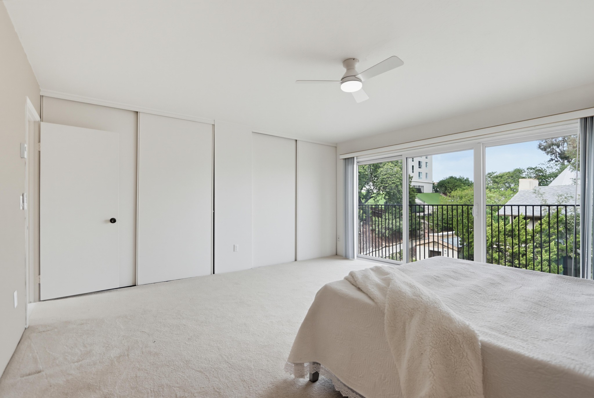 Virtual tour photo 38 of 46 for 4276 Fifth Ave