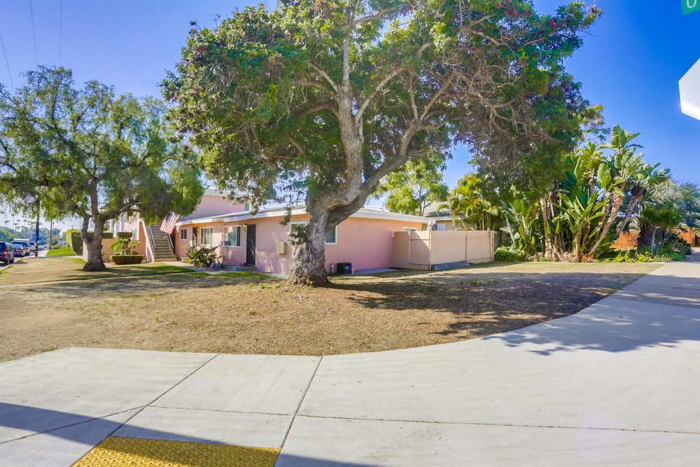 Virtual tour photo 3 of 10 for 4278 Olney St