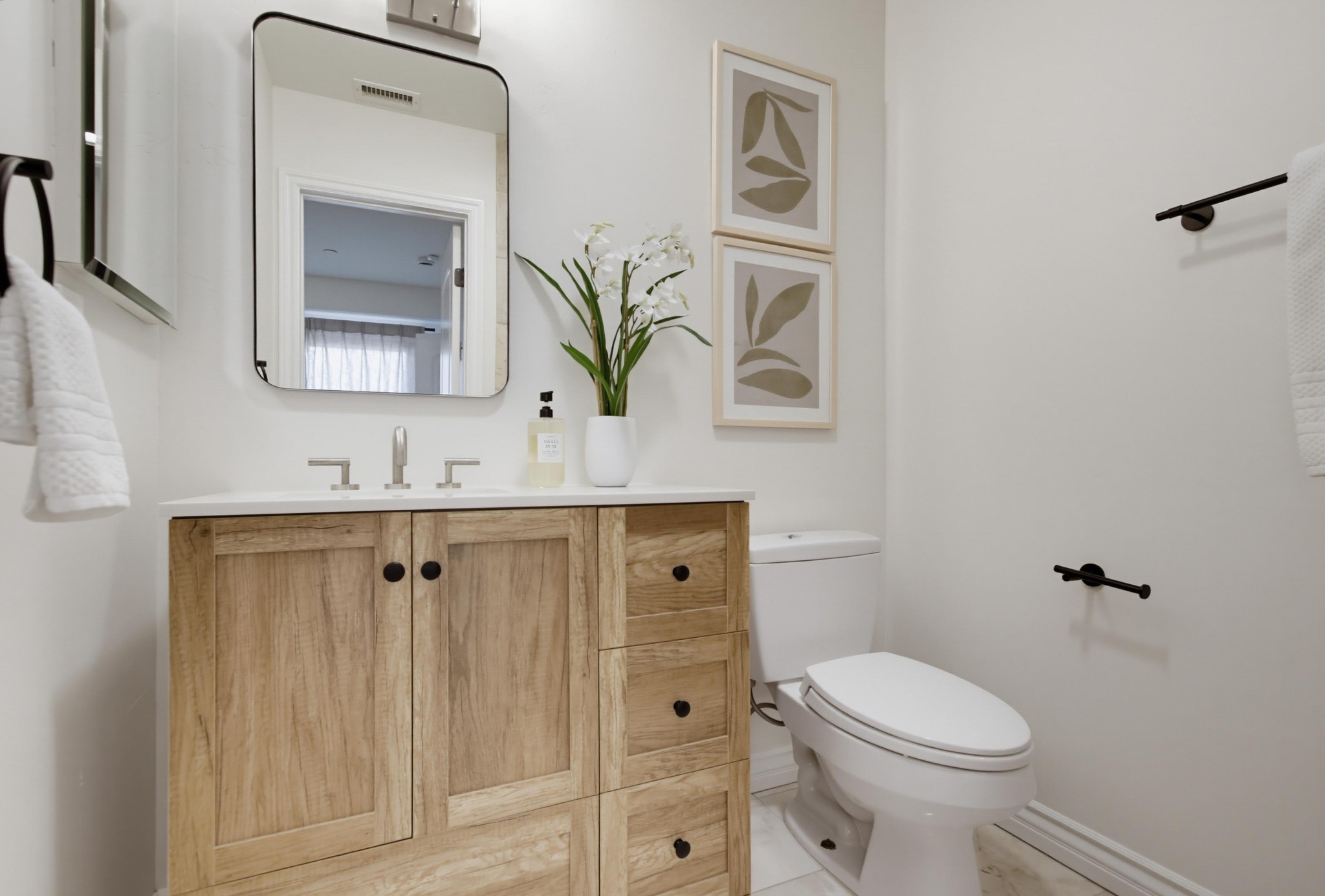 Virtual tour photo 35 of 97 for 4279 Lamont St