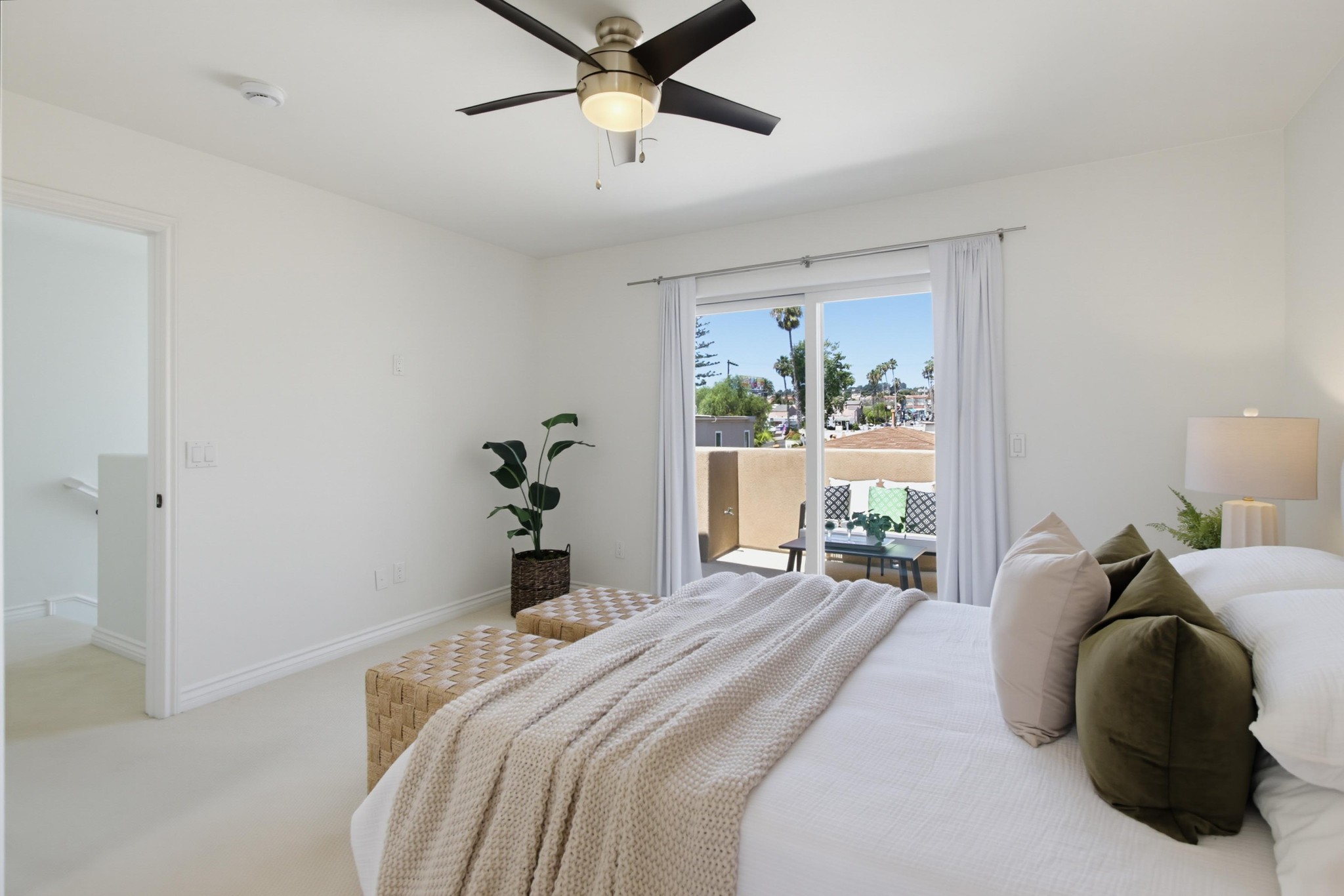 Virtual tour photo 38 of 97 for 4279 Lamont St