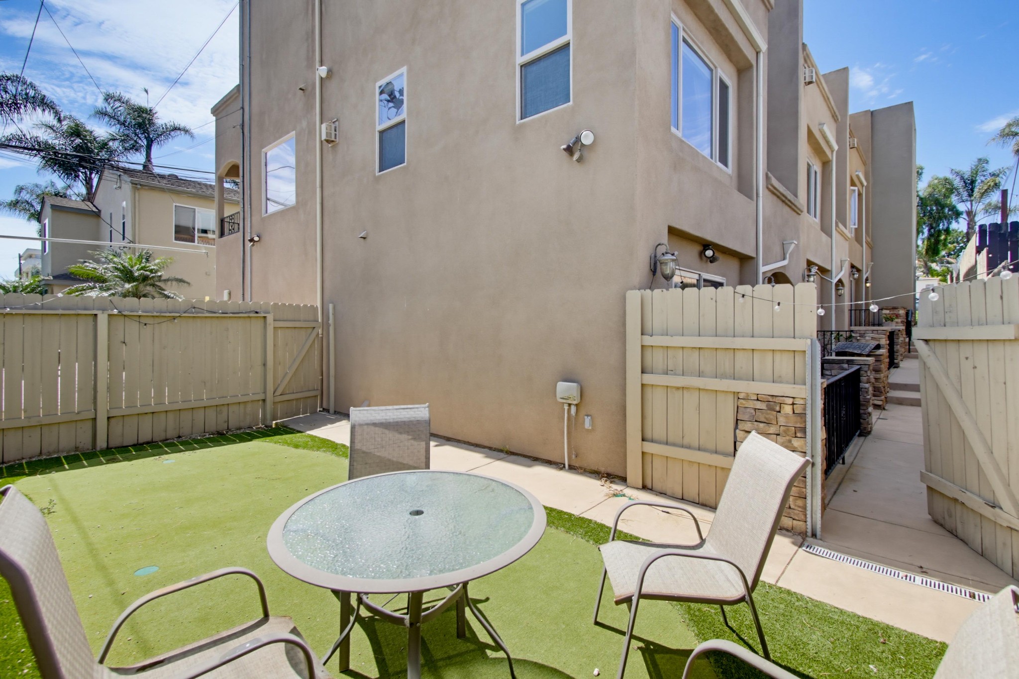 Virtual tour photo 46 of 97 for 4279 Lamont St