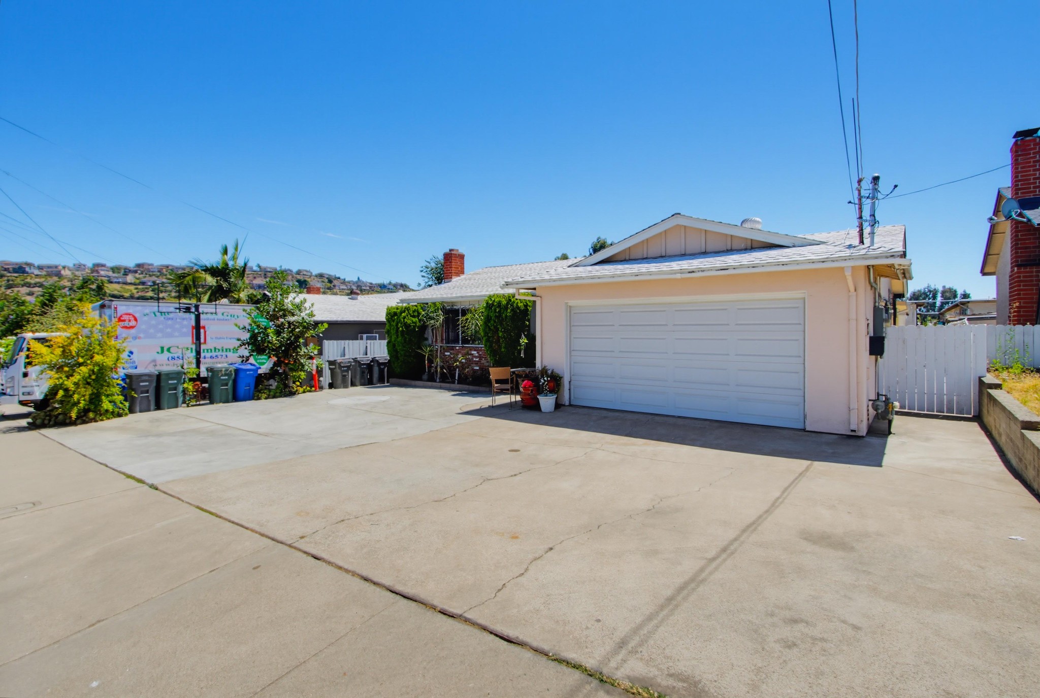 Virtual tour photo 4 of 45 for 4282 Olive Ave