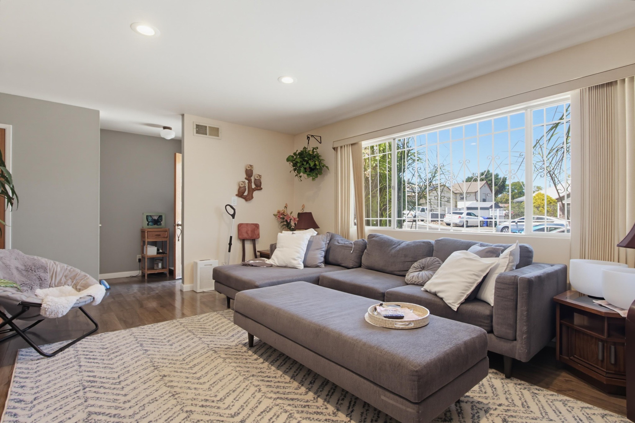Virtual tour photo 7 of 45 for 4282 Olive Ave