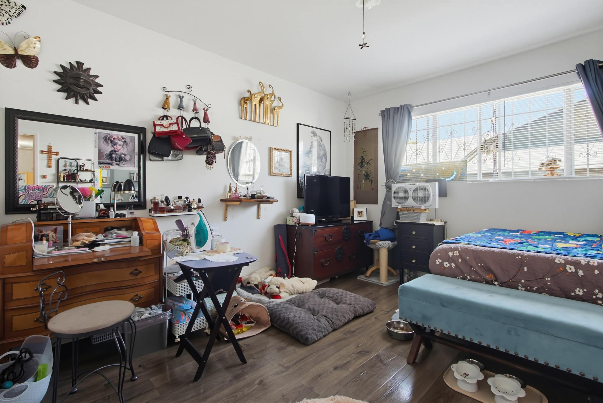Virtual tour photo 17 of 45 for 4282 Olive Ave