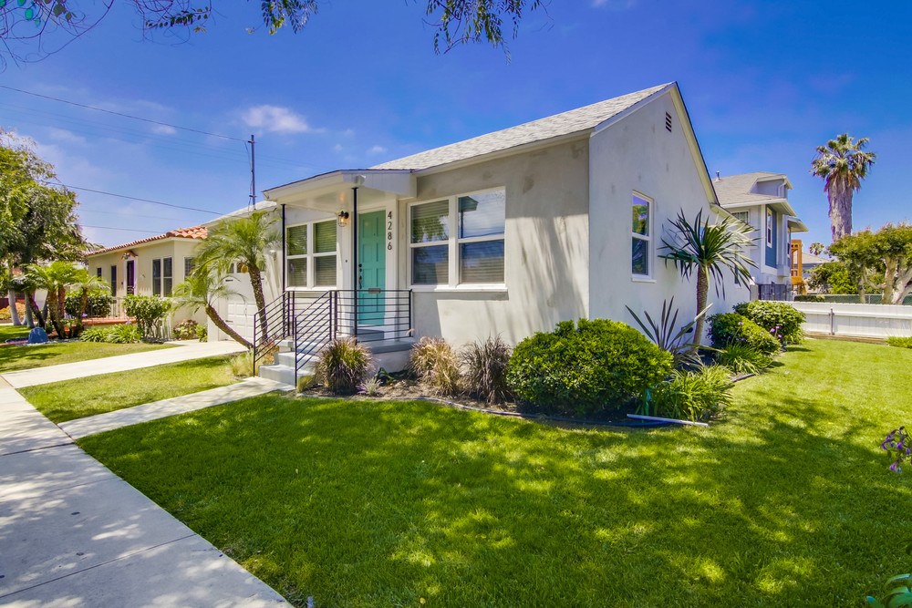 Virtual tour photo 4 of 28 for 4286 Fanuel St