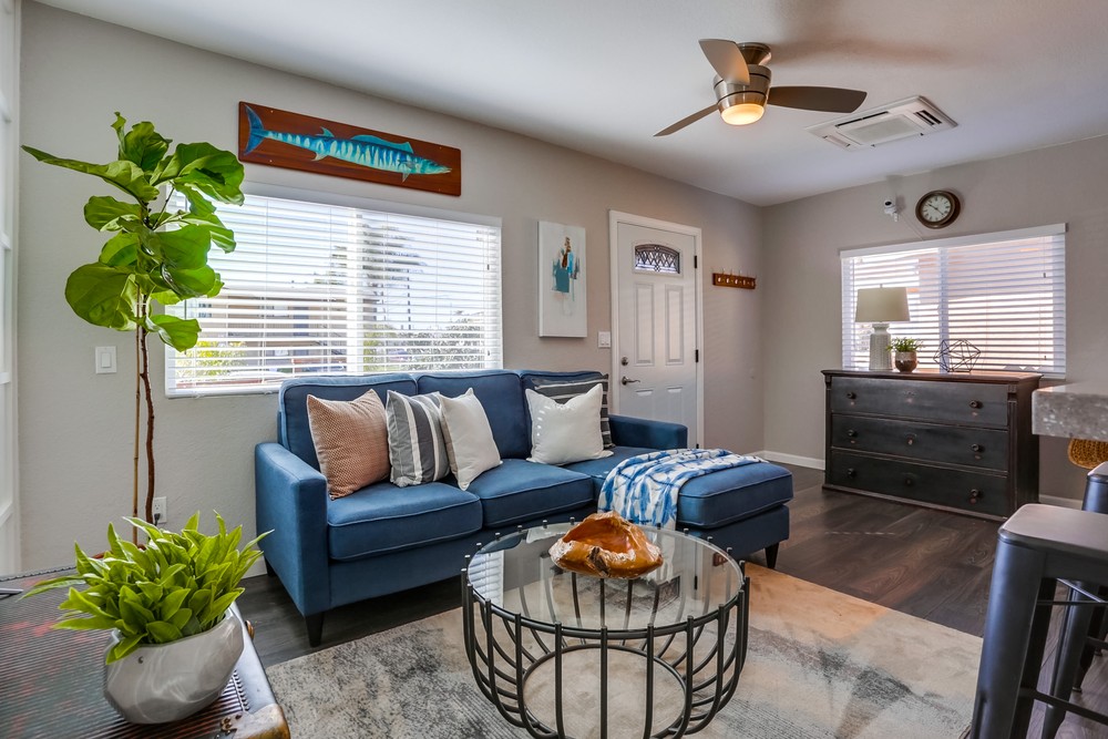 Virtual tour photo 11 of 28 for 4287 48th St
