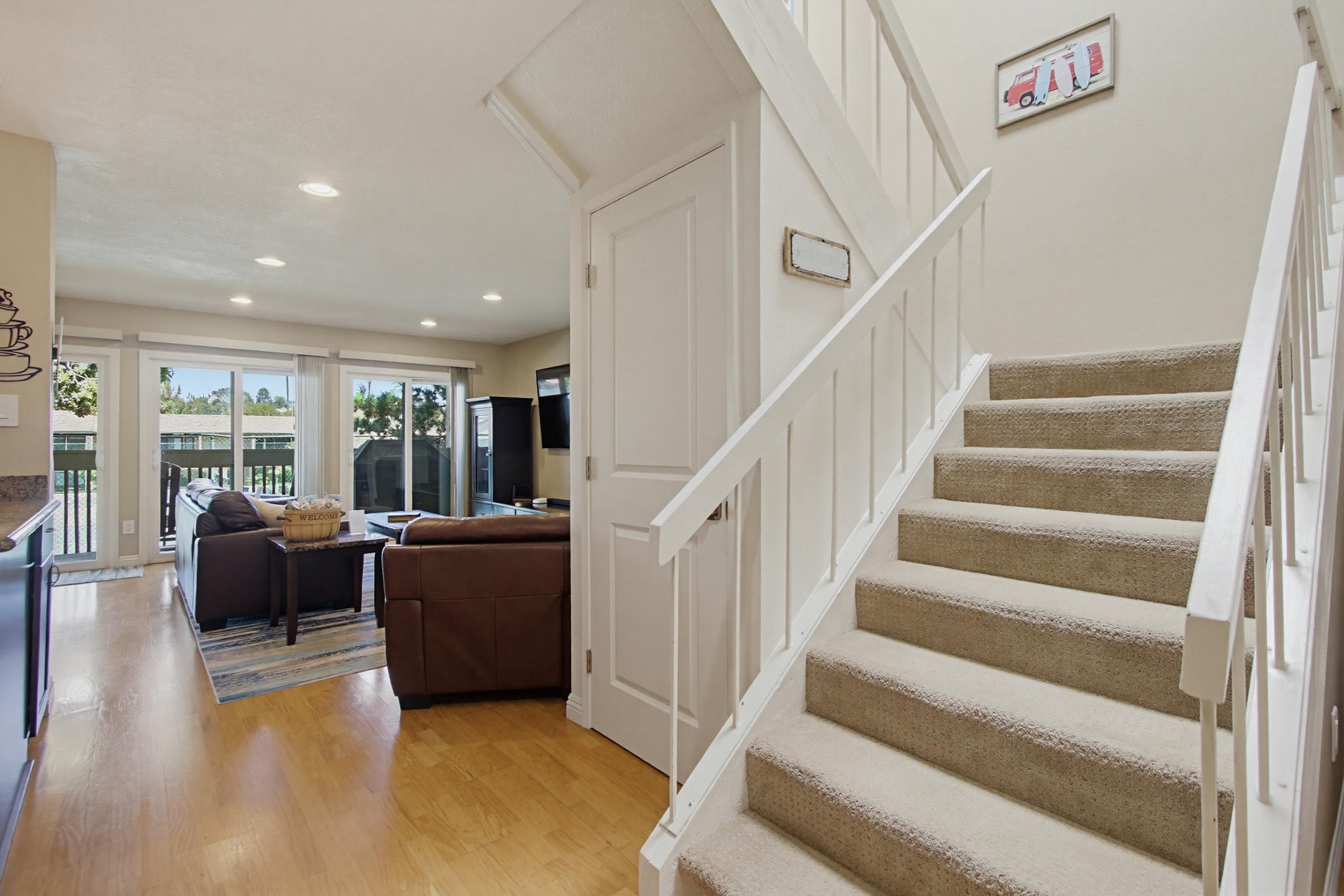 Virtual tour photo 3 of 84 for 429 S Sierra Ave Unit 125