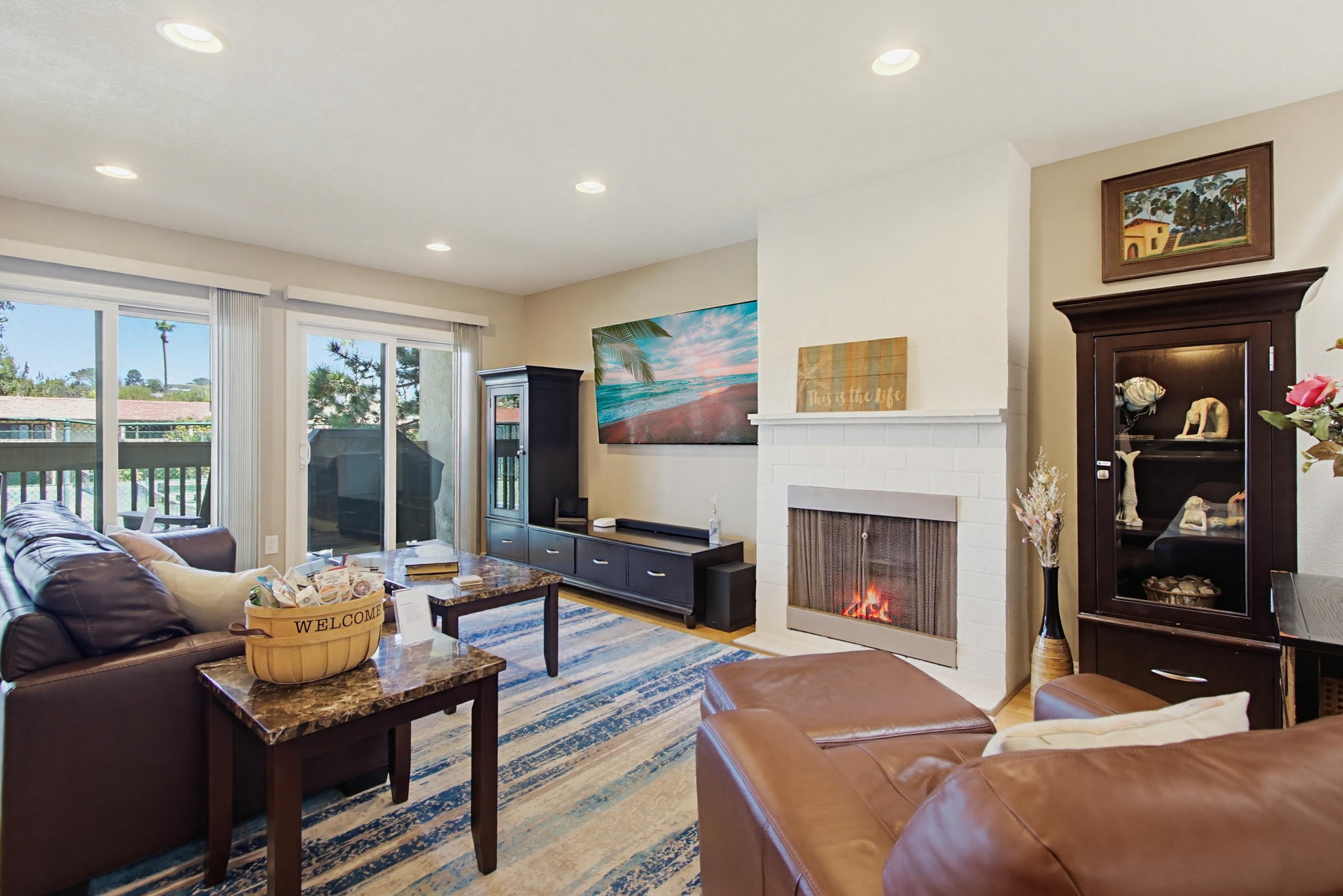 Virtual tour photo 4 of 84 for 429 S Sierra Ave Unit 125