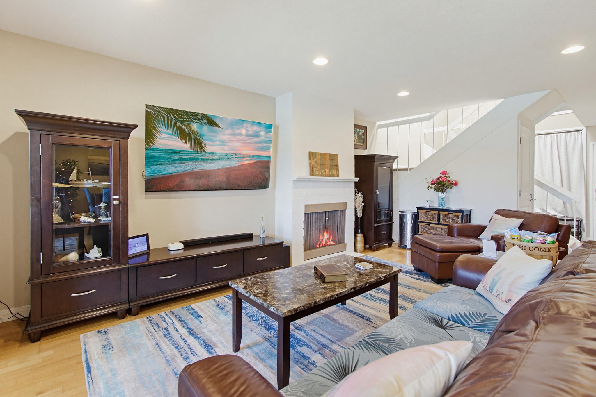 Virtual tour photo 7 of 84 for 429 S Sierra Ave Unit 125