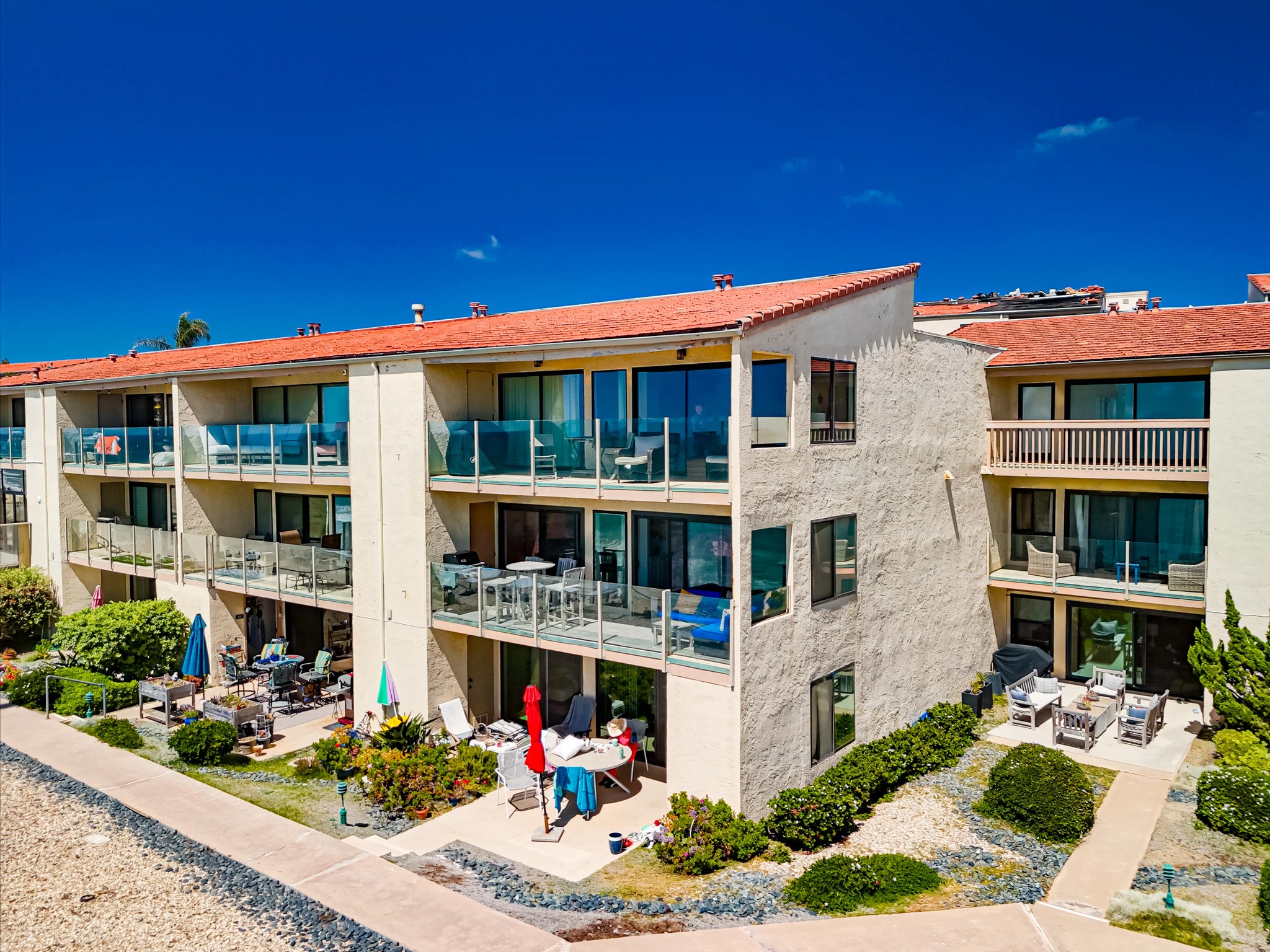 Virtual tour photo 60 of 84 for 429 S Sierra Ave Unit 125