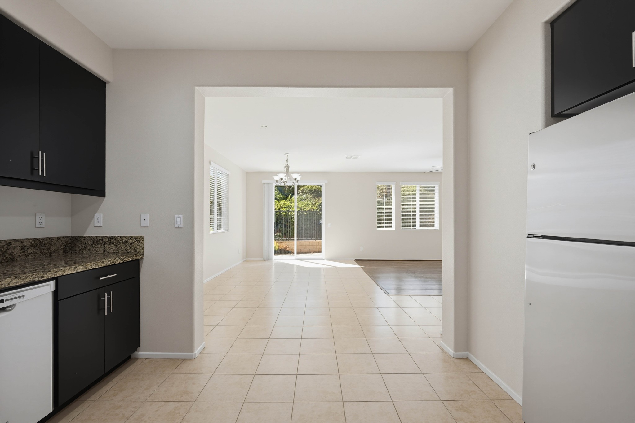 Virtual tour photo 15 of 47 for 42910 Avenida Amistad