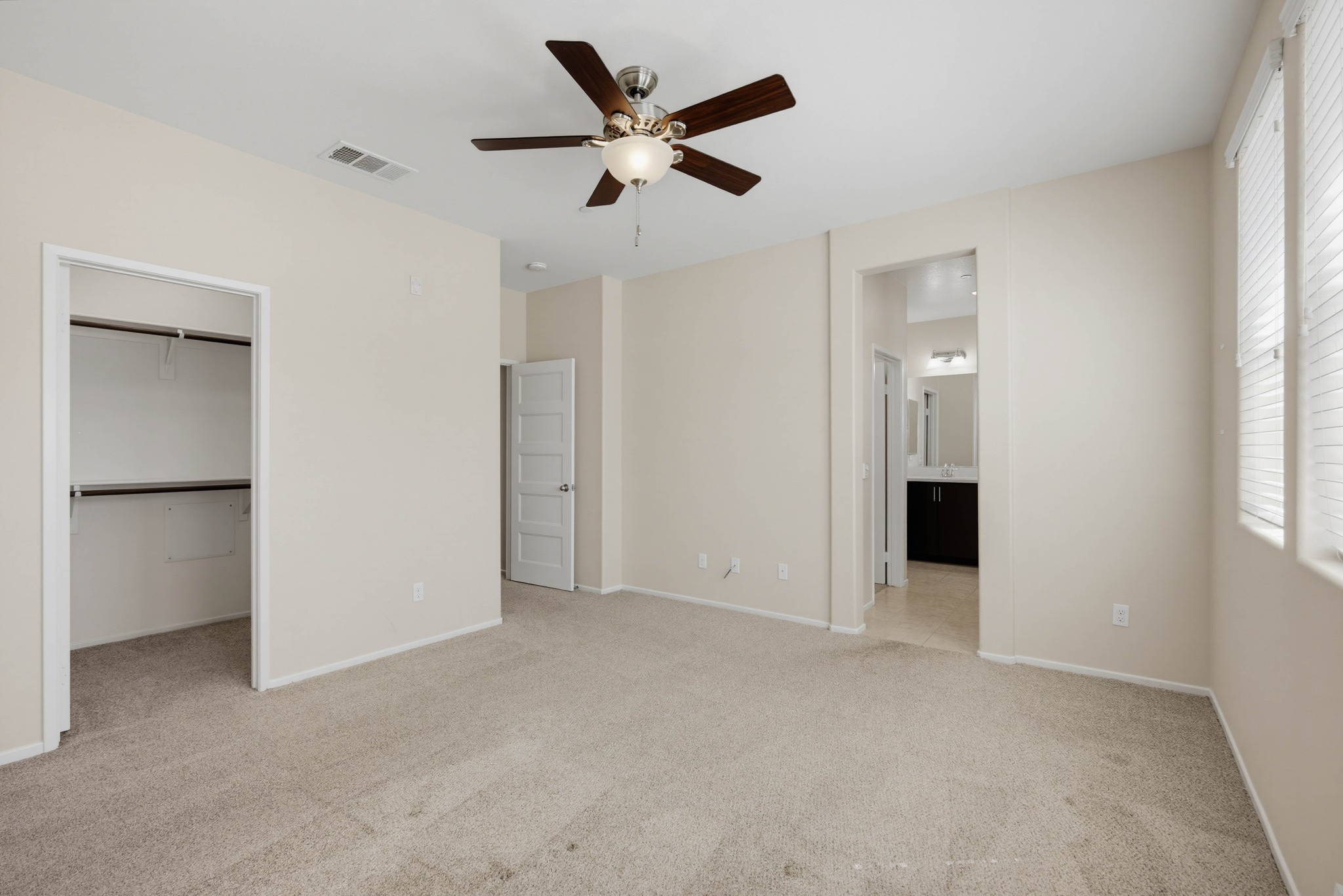 Virtual tour photo 23 of 47 for 42910 Avenida Amistad