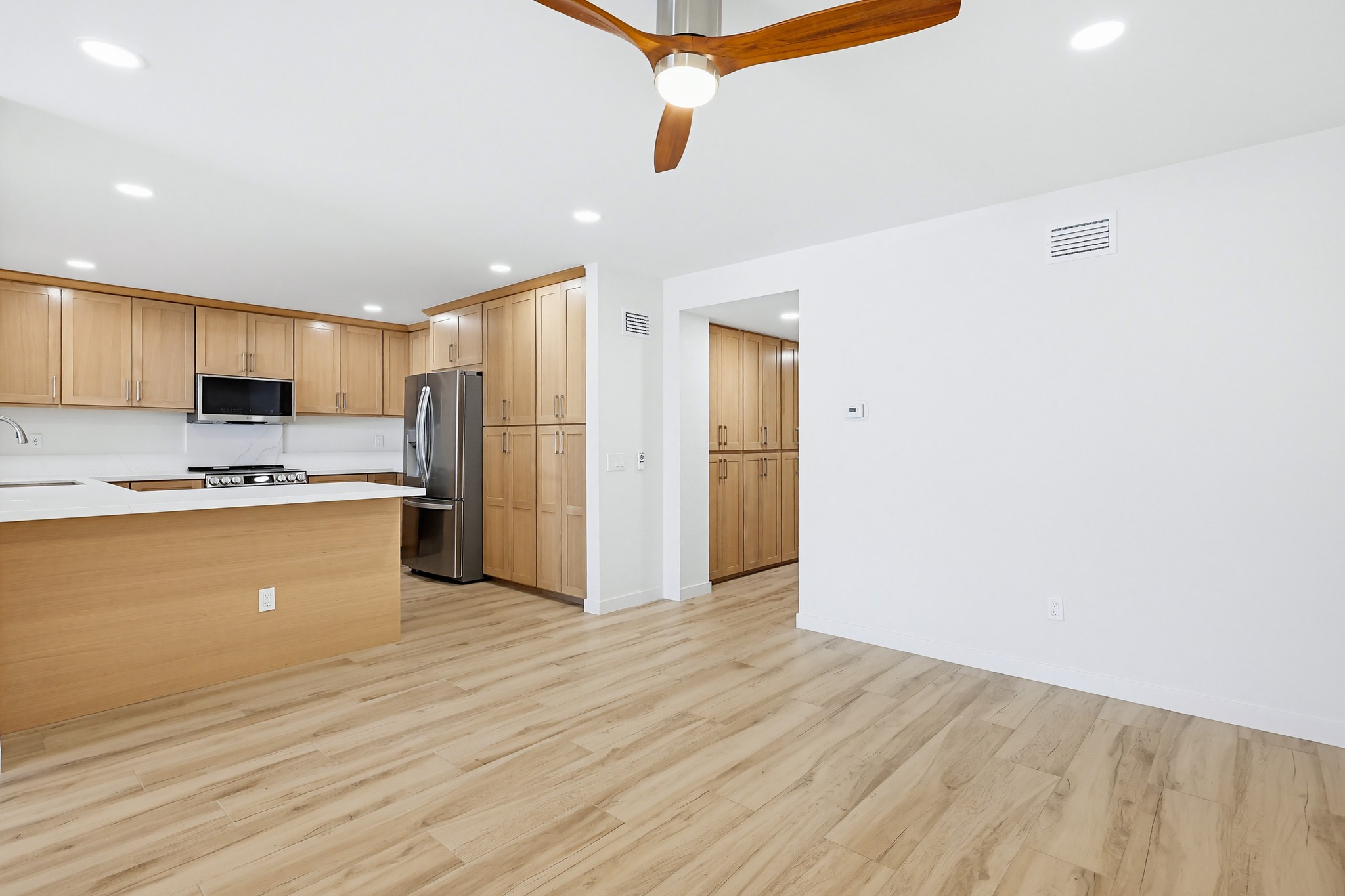 Virtual tour photo 18 of 83 for 43 Montego Ct