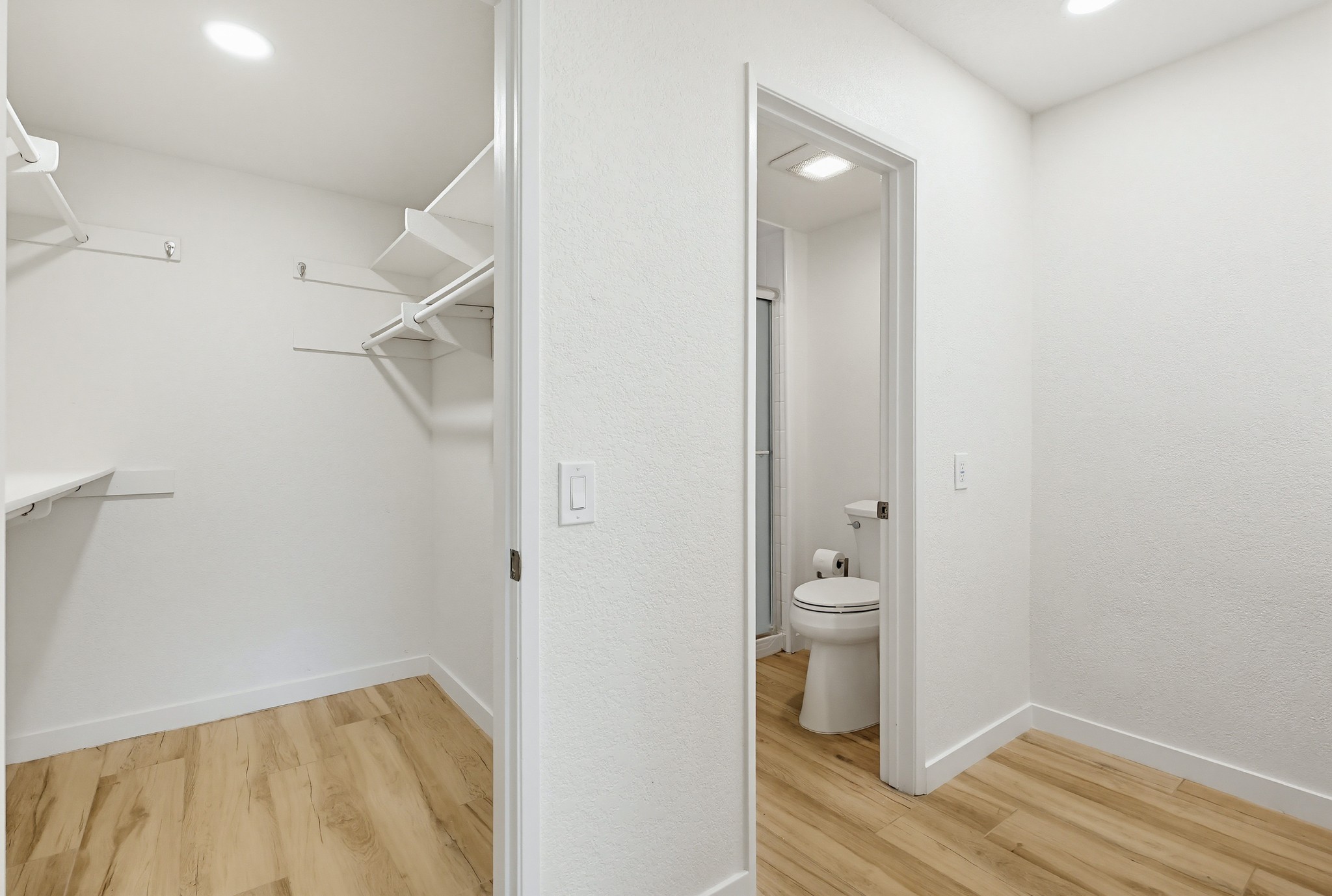 Virtual tour photo 41 of 83 for 43 Montego Ct