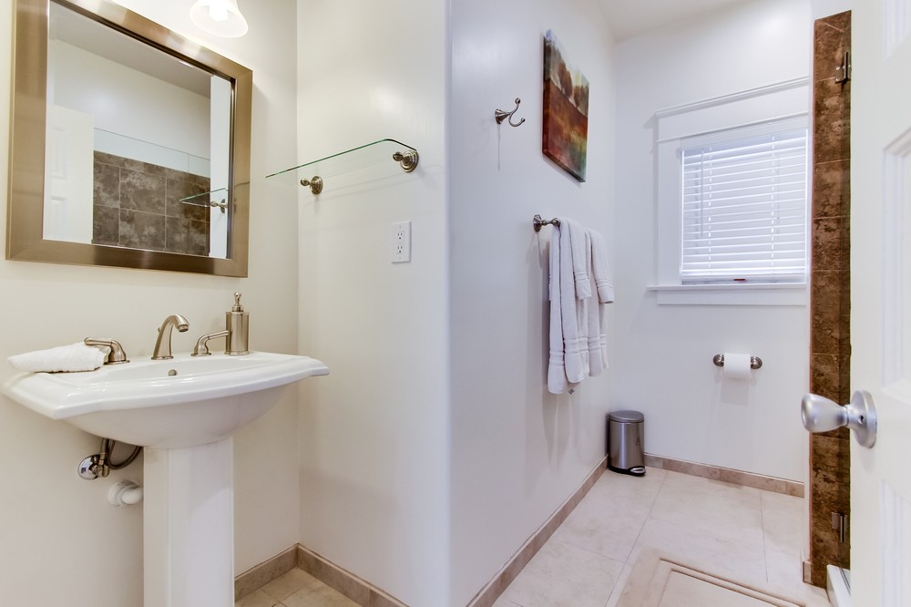 Virtual tour photo 15 of 30 for 430 20th Street