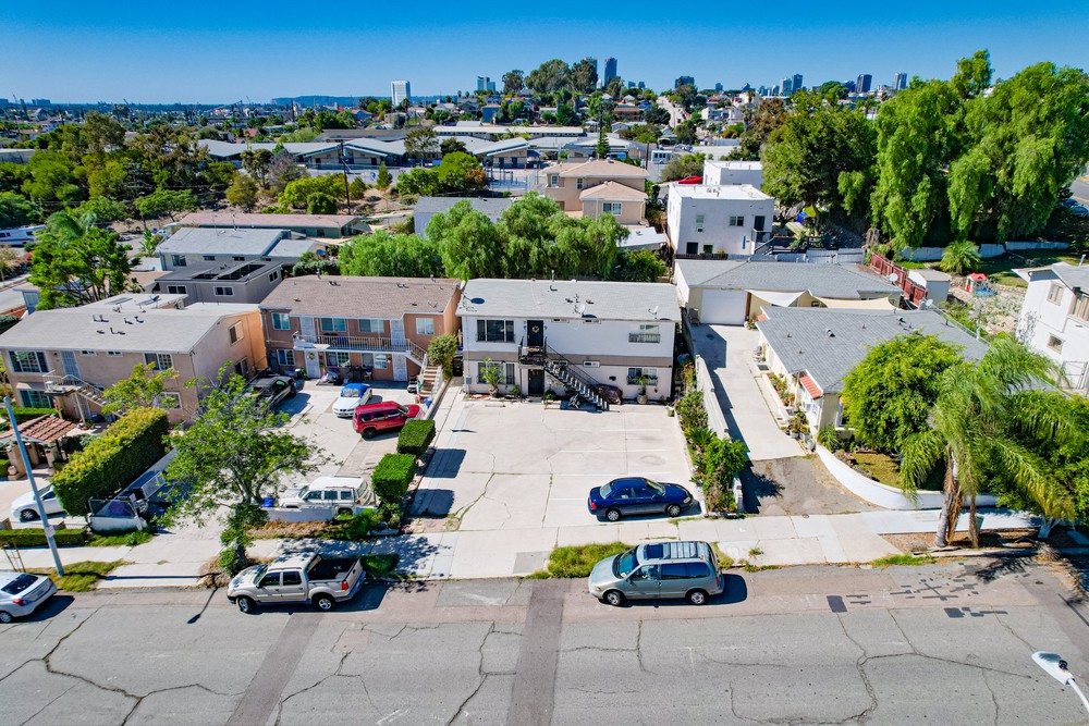 Virtual tour photo 1 of 33 for 430 30th St
