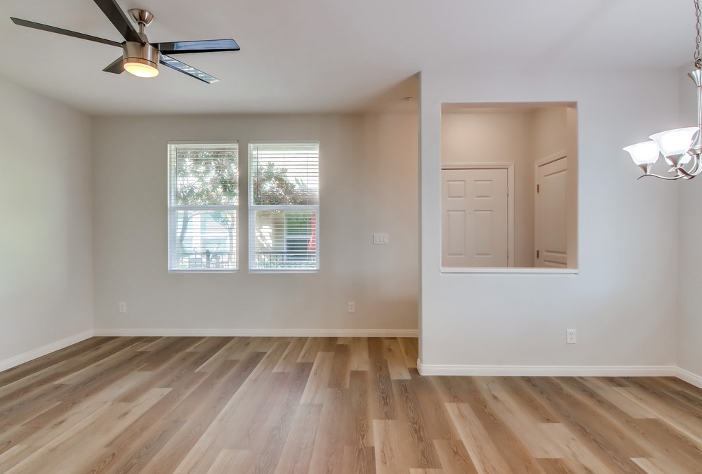 Virtual tour photo 11 of 46 for 4300 Newton Ave UNIT 49