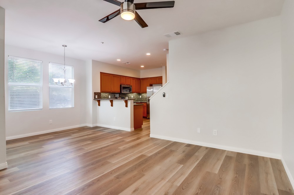 Virtual tour photo 15 of 46 for 4300 Newton Ave UNIT 49