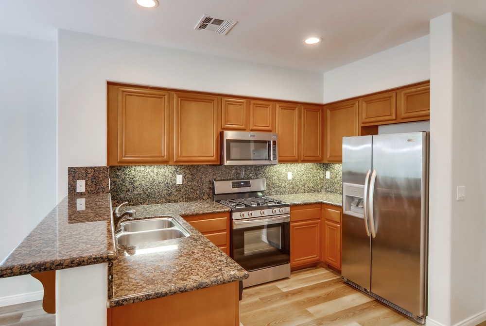 Virtual tour photo 19 of 46 for 4300 Newton Ave UNIT 49