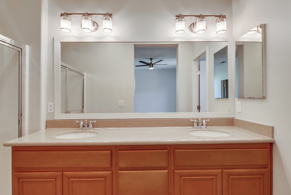 Virtual tour photo 35 of 46 for 4300 Newton Ave UNIT 49