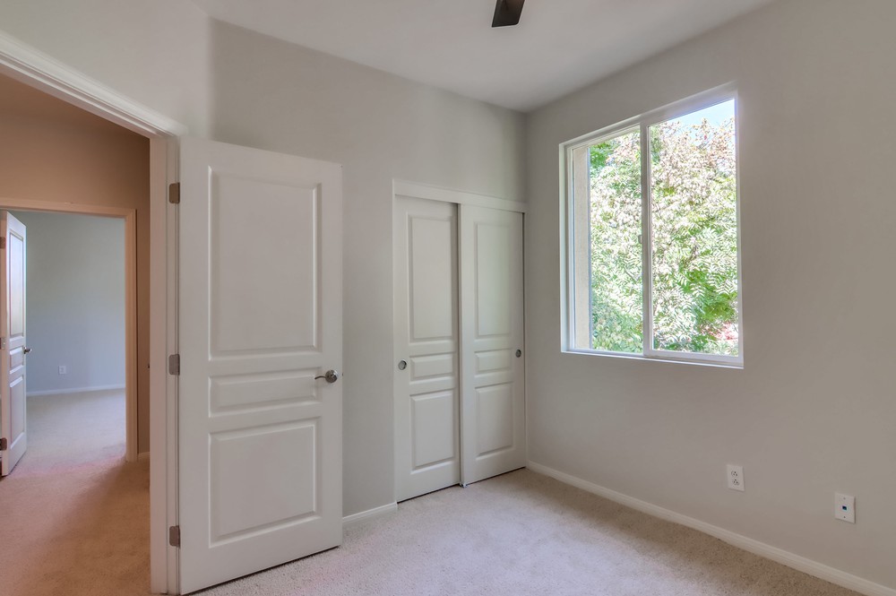Virtual tour photo 39 of 46 for 4300 Newton Ave UNIT 49