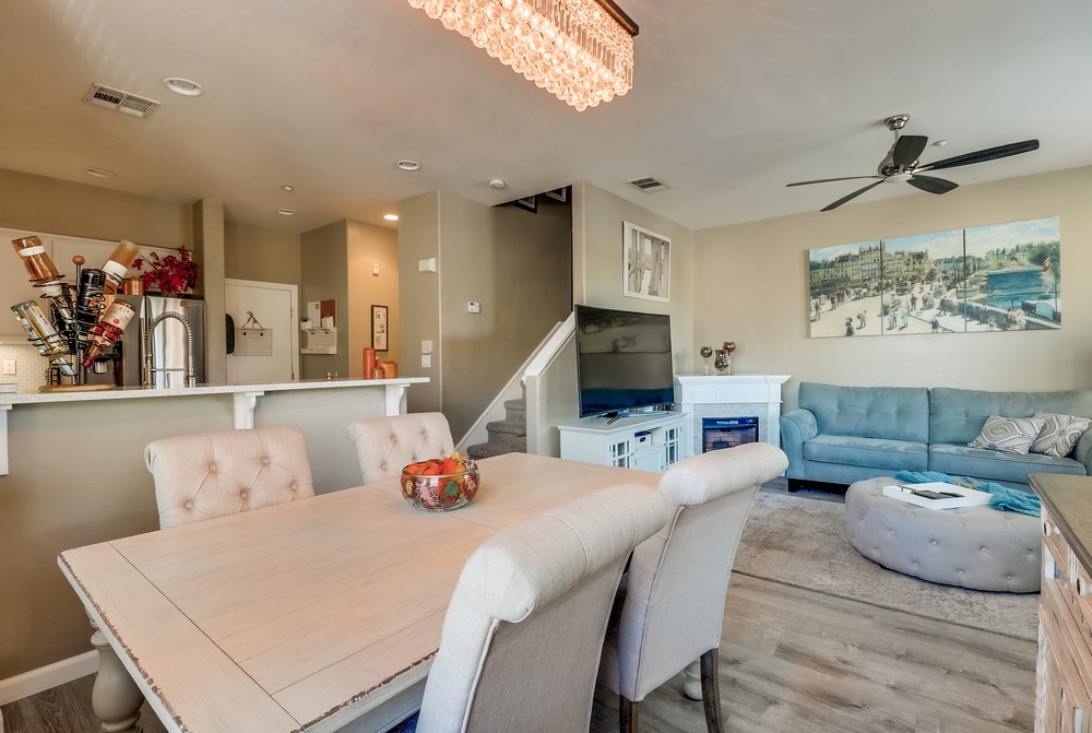 Virtual tour photo 6 of 45 for 4300 Newton Ave UNIT 61