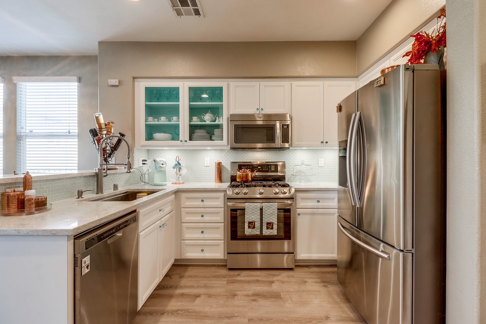 Virtual tour photo 16 of 45 for 4300 Newton Ave UNIT 61