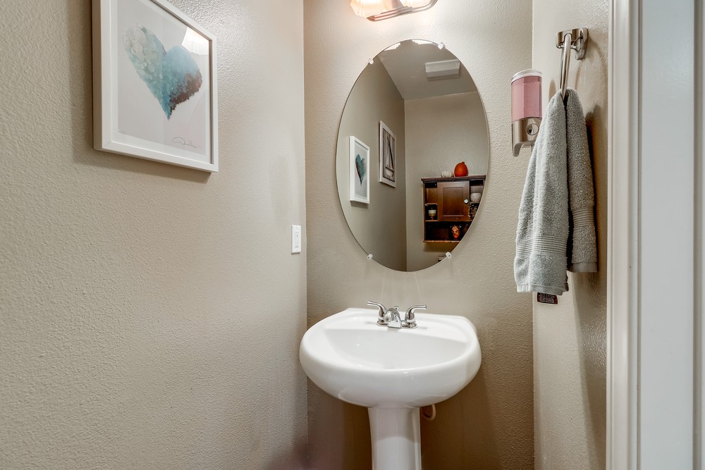 Virtual tour photo 22 of 45 for 4300 Newton Ave UNIT 61