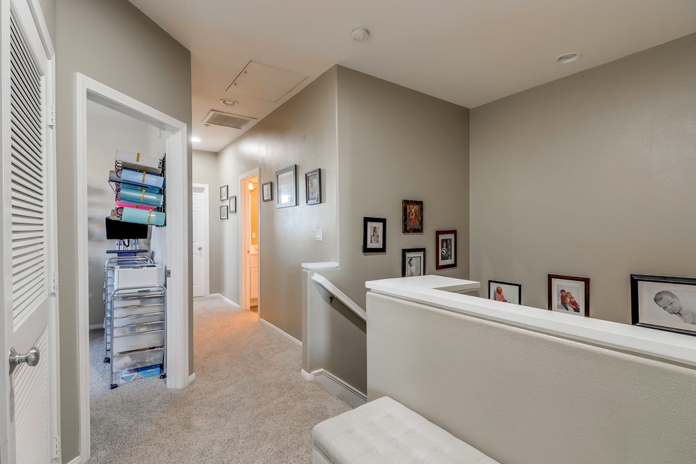 Virtual tour photo 23 of 45 for 4300 Newton Ave UNIT 61