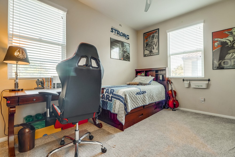 Virtual tour photo 31 of 45 for 4300 Newton Ave UNIT 61