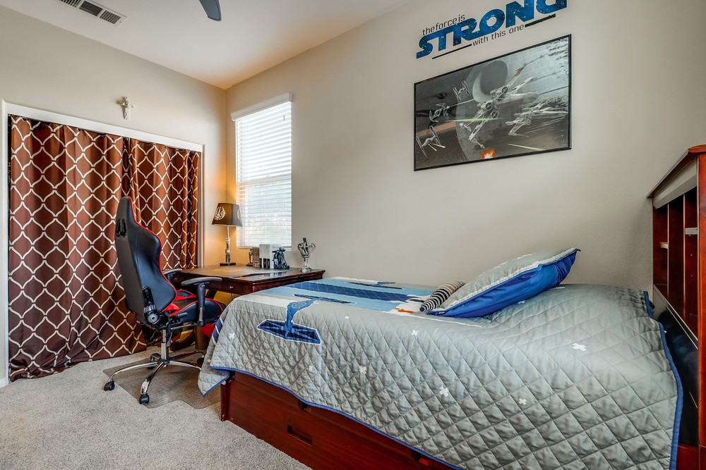 Virtual tour photo 32 of 45 for 4300 Newton Ave UNIT 61