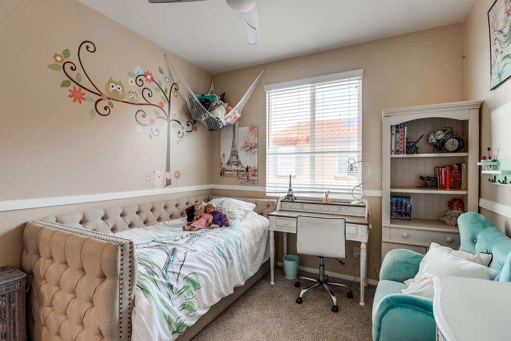 Virtual tour photo 35 of 45 for 4300 Newton Ave UNIT 61