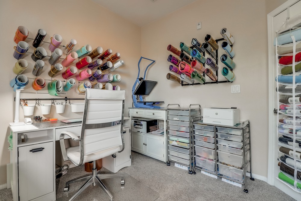 Virtual tour photo 38 of 45 for 4300 Newton Ave UNIT 61