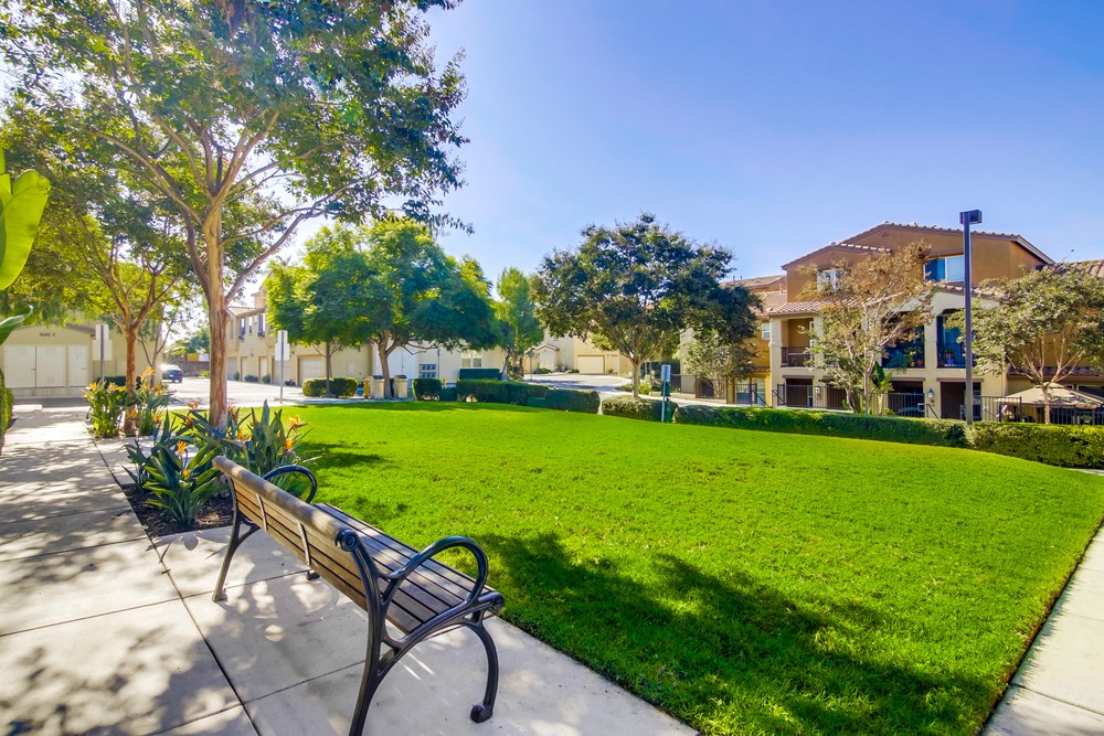 Virtual tour photo 8 of 43 for 4300 Newton Ave UNIT 62