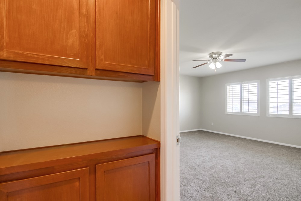 Virtual tour photo 28 of 43 for 4300 Newton Ave UNIT 62