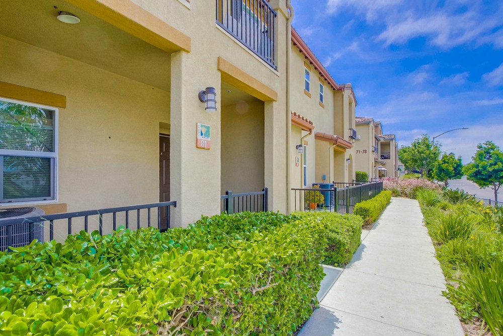 Virtual tour photo 6 of 57 for 4300 Newton Ave UNIT 81