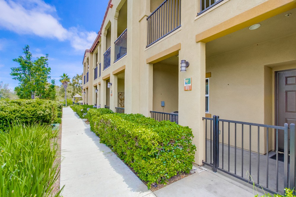 Virtual tour photo 7 of 57 for 4300 Newton Ave UNIT 81
