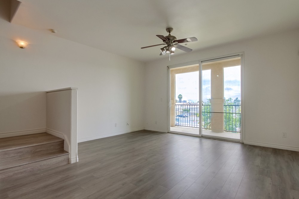 Virtual tour photo 13 of 57 for 4300 Newton Ave UNIT 81