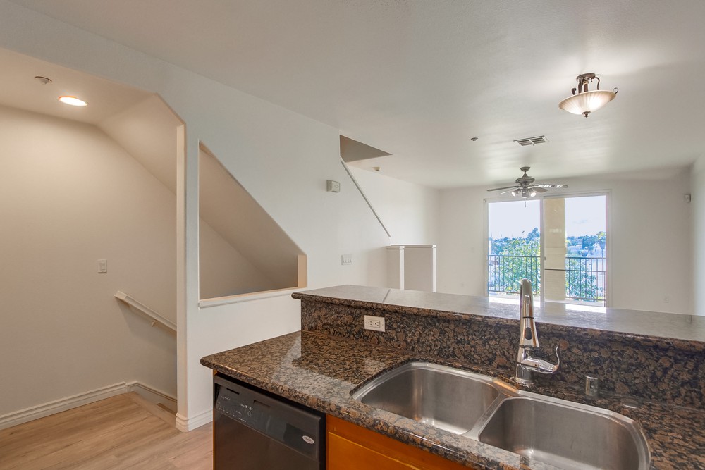 Virtual tour photo 23 of 57 for 4300 Newton Ave UNIT 81