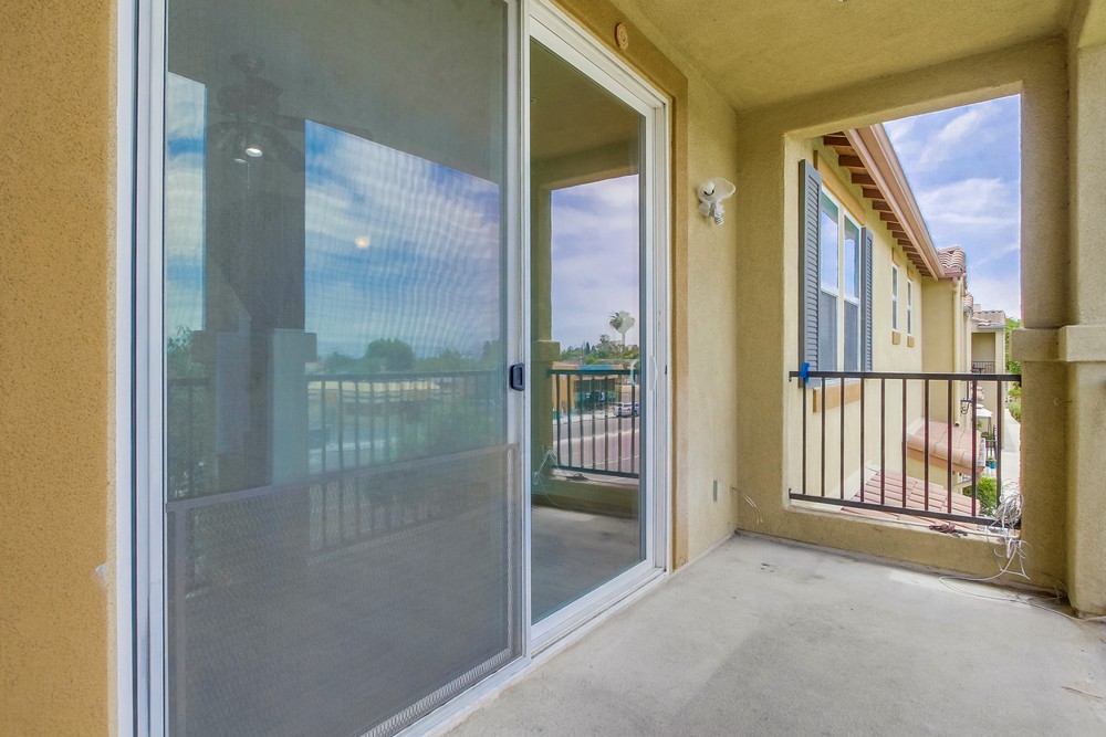 Virtual tour photo 24 of 57 for 4300 Newton Ave UNIT 81